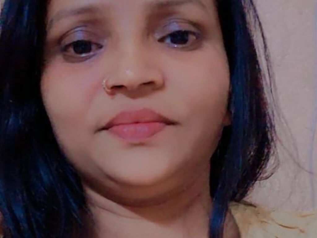 HottyJanvi></p>

       
    </div>
    </div>
</div>
<div class=